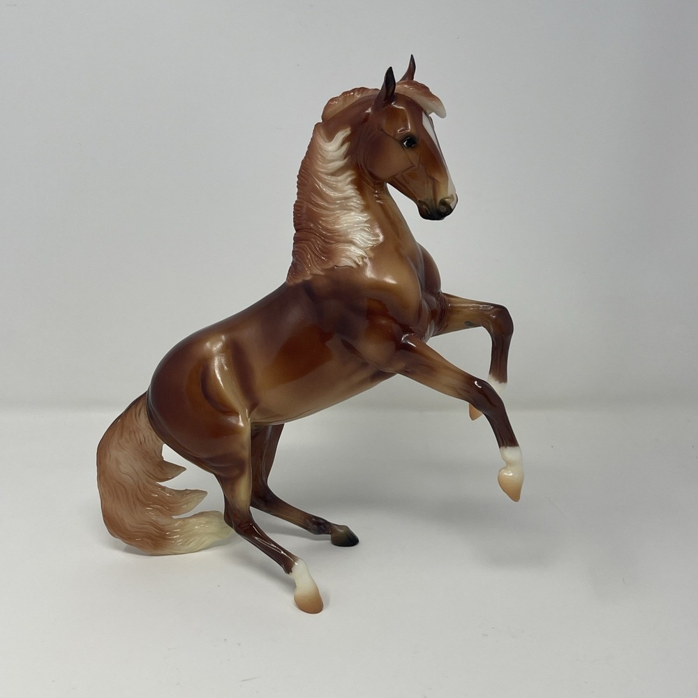 Breyer Aurelius Destado Flagship Special Run Horse Glossy